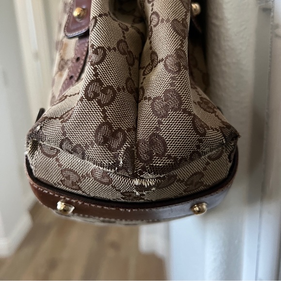 GUCCI Canvas Pelham bag - Large - Picture 9 of 16